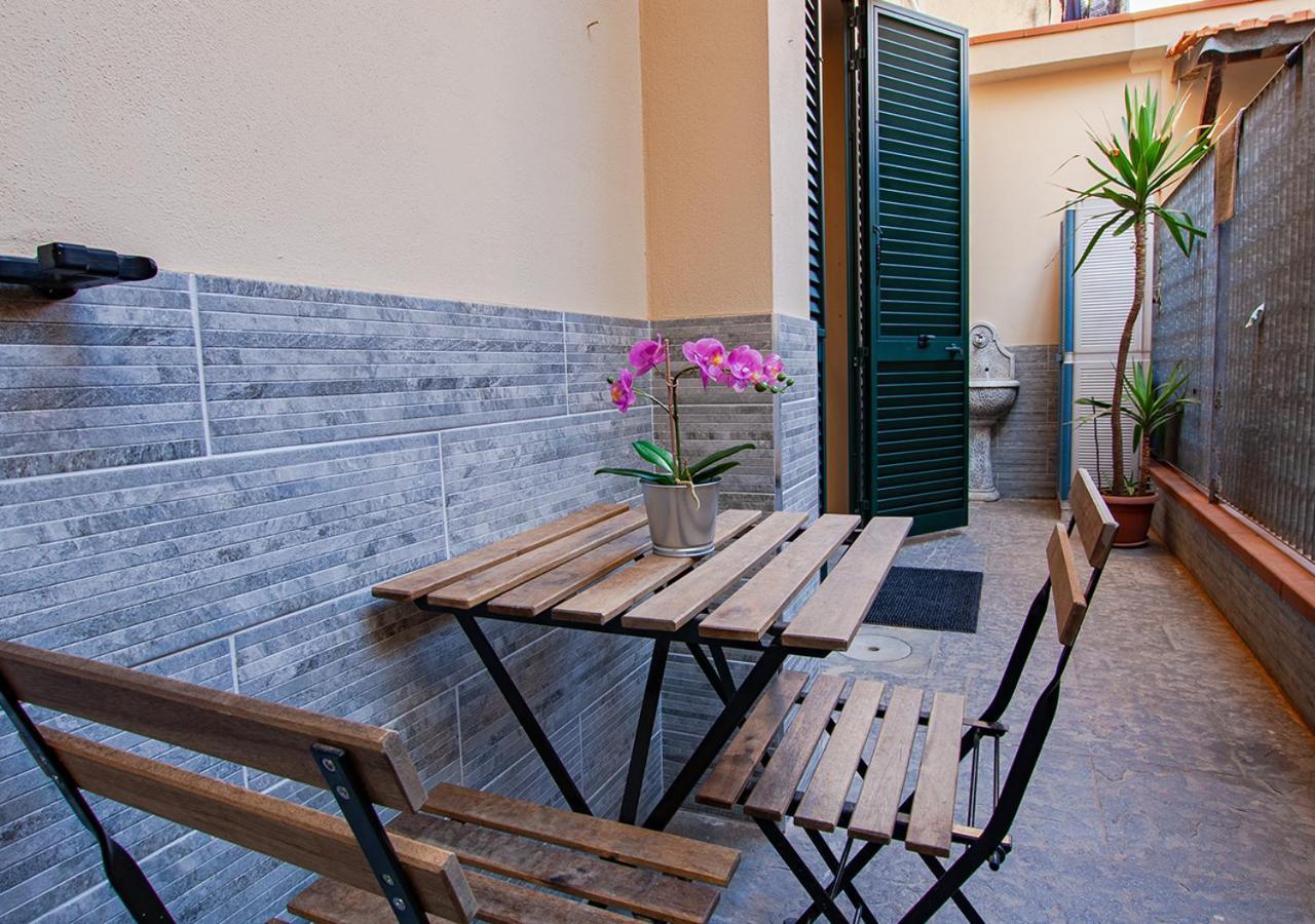Melodia Di Mare, Teatro & Centro, Armonia E Relax Lägenhet Livorno Exteriör bild